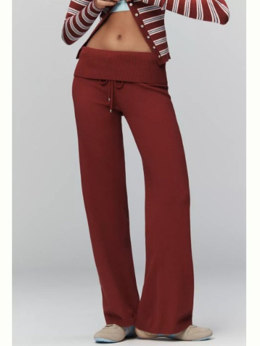 Frankies Bikinis Dawson Cloud Pants in Red Berry – Size Medium – NWT